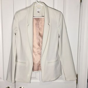 LC Lauren Conrad Off White Open Face Blazer